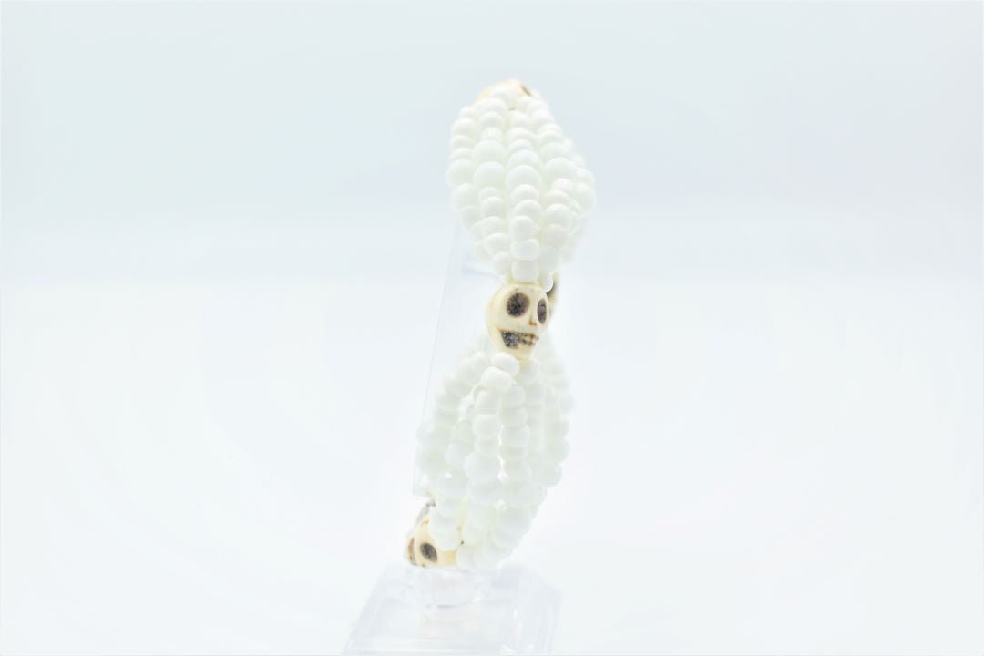 White 6 Strings