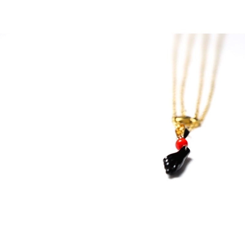 Manita de Azabache Gold Filled